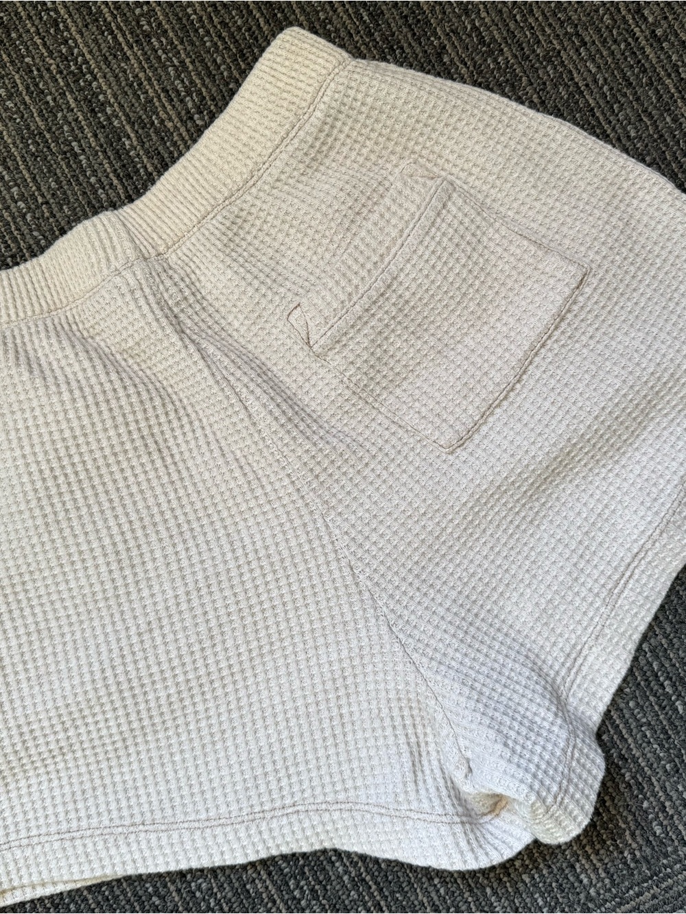 Women's Aerie Cream Waffle-Knit Lounge Shorts Size Small - Picture 5 of 5